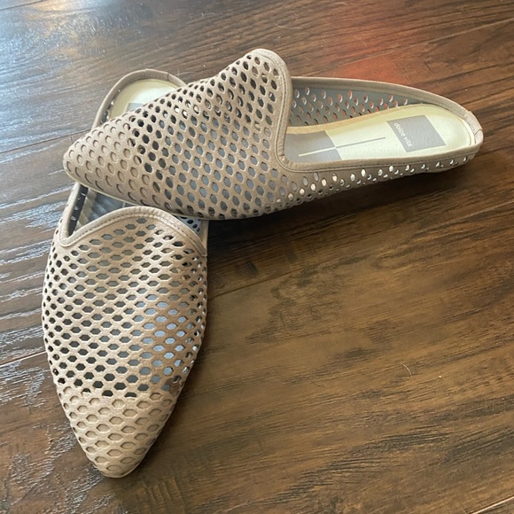 Dolce Vita Flats - Picture 3 of 7